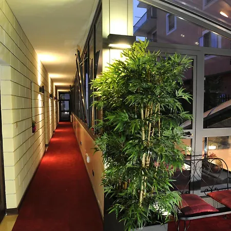 Couette-café Santacroce 3*