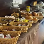 Santacroce Couette-café 4*