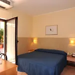 Couette-café Santacroce